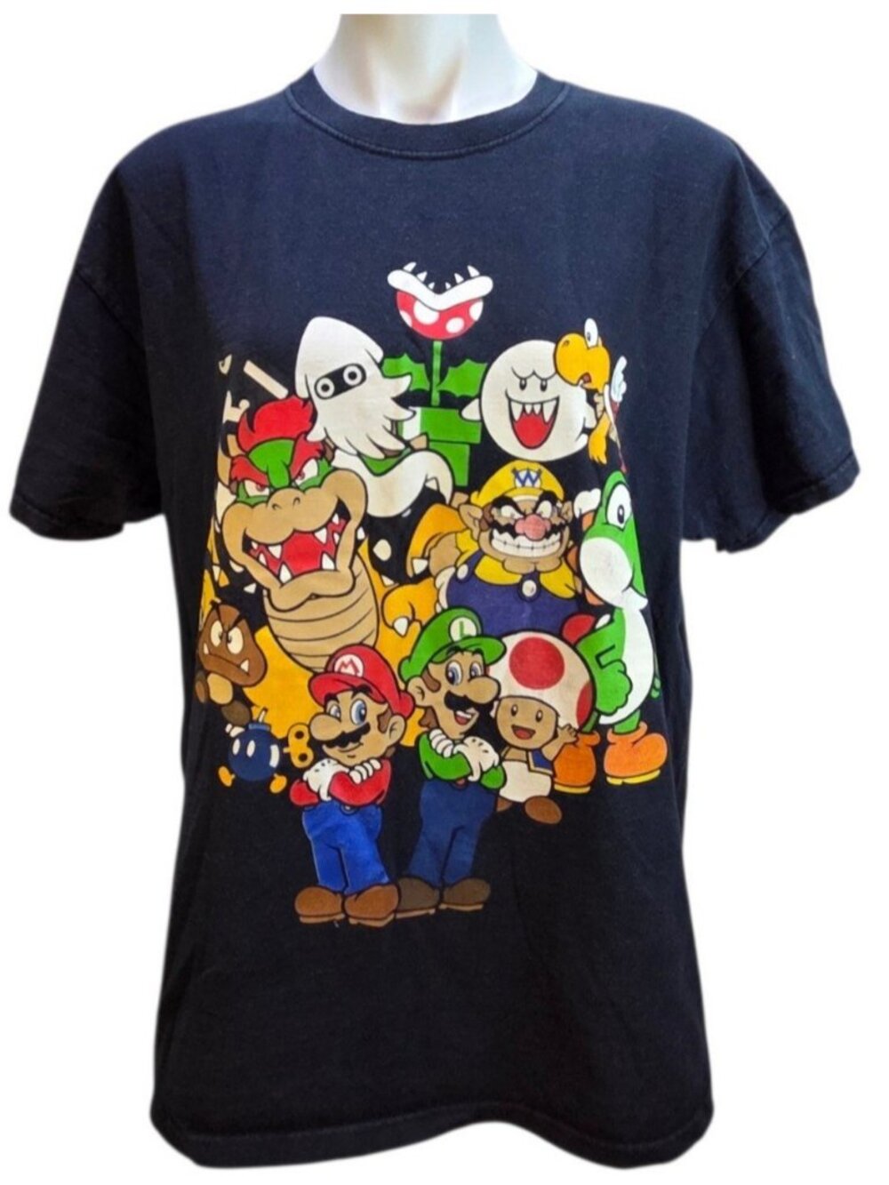 Super Mario Brothers Graphic Print Tee Shirt Black Size XL Hanes 100% Cotton